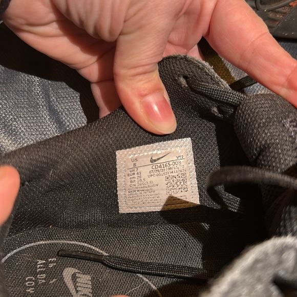 Nike Air Max - Picture 7 of 8